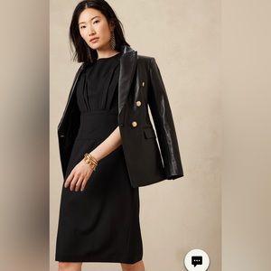 Banana Republic black fitted sleeveless sheath dress